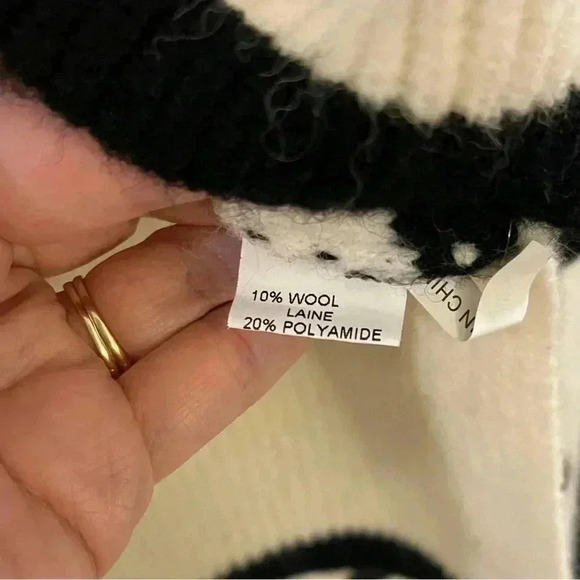 Turtleneck sweater cream and black stripe wool blend - Picture 9 of 10